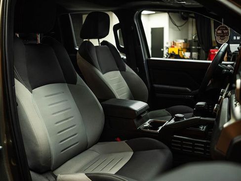 Used 2024 Toyota Tacoma TRD Sport w/ TRD Sport Upgrade Package image 13