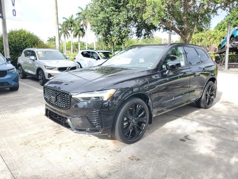 Certified 2024 Volvo XC60 T8 Ultimate w/ Protection Package AWD/4WD image 3
