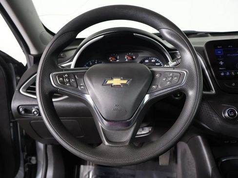 Used 2024 Chevrolet Malibu LT FWD image 37