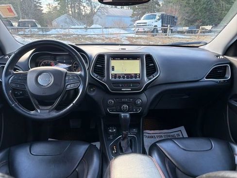 Used 2021 Jeep Cherokee Trailhawk w/ Sun, Sound & Nav Group image 12