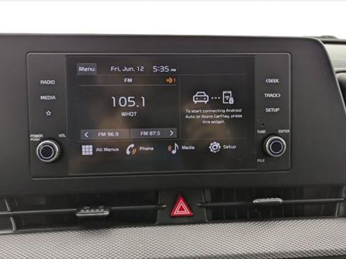 Used 2024 Kia Sportage LX FWD image 27