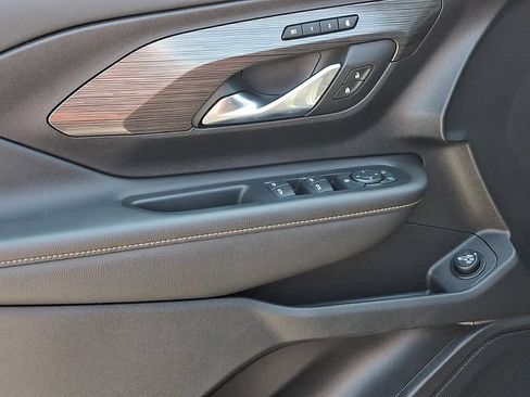 Used 2020 GMC Terrain SLT w/ Preferred Package AWD/4WD image 22