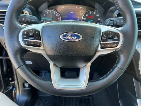 Certified 2023 Ford Explorer XLT w/ Equipment Group 202A image 19