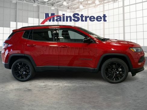 New 2026 Jeep Compass Latitude AWD/4WD image 6