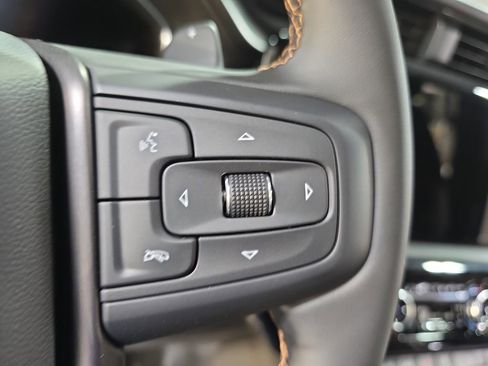 New 2026 GMC Sierra 1500 AT4 w/ AT4 Premium Package AWD/4WD image 17