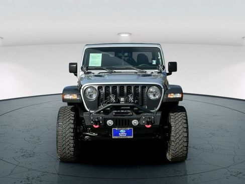 Used 2023 Jeep Gladiator Rubicon w/ Trailer Tow Package AWD/4WD image 9