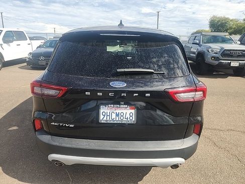 Used 2023 Ford Escape Active FWD image 12