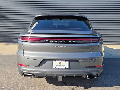 Certified 2026 Porsche Cayenne Coupe AWD/4WD image 23