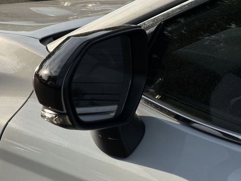 Used 2023 Toyota Camry XSE FWD image 14