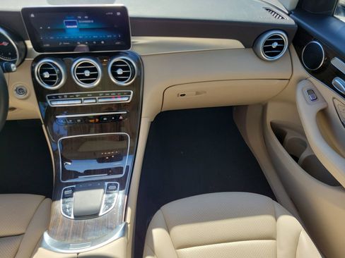 Certified 2022 Mercedes-Benz GLC 300 GLC 300 image 16