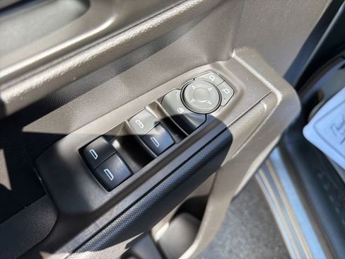 Used 2021 Chevrolet Silverado 1500 Custom AWD/4WD image 19