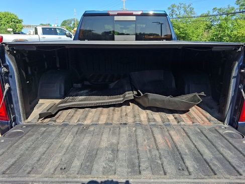 Used 2021 Chevrolet Silverado 1500 LT Trail Boss w/ Convenience Package II AWD/4WD image 28