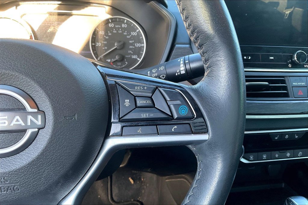Used 2024 Nissan Altima 2.5 SL AWD/4WD image 18