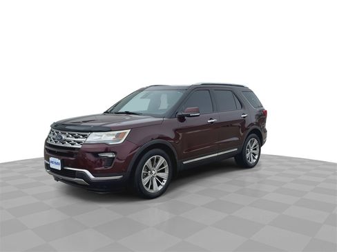 Used 2018 Ford Explorer Limited w/ Equipment Group 301A image 4
