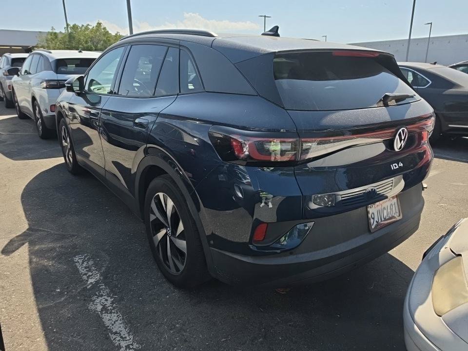 Used 2023 Volkswagen ID.4 2WD image 6