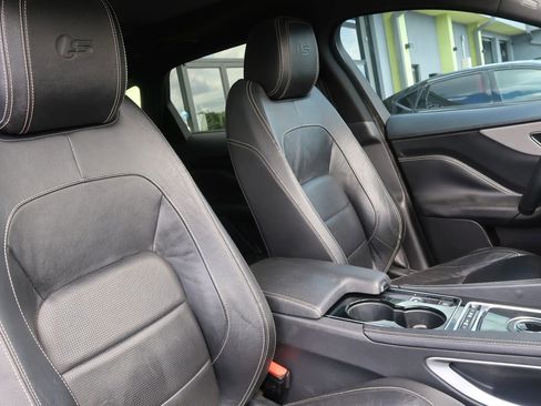 Used 2017 Jaguar F-PACE S AWD/4WD image 27