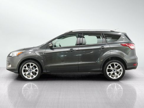 Used 2015 Ford Escape Titanium AWD/4WD image 2