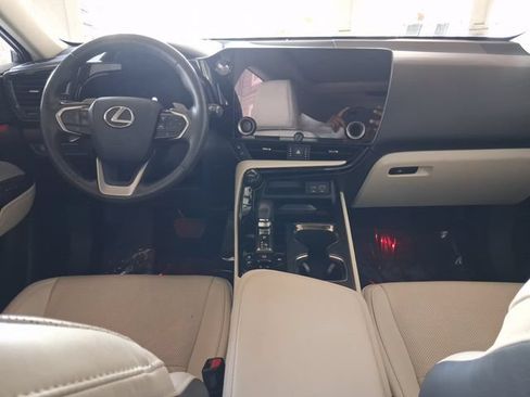 Used 2025 Lexus NX 350h AWD w/ Accessory Package (K3) image 7