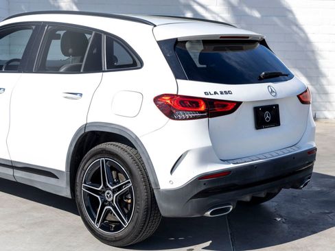 Used 2022 Mercedes-Benz GLA 250 GLA 250 image 8