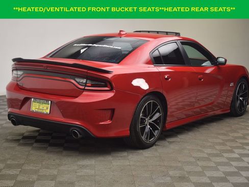 Used 2016 Dodge Charger R/T Scat Pack w/ Technology Group image 7