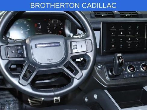 Used 2025 Land Rover Defender 130 V8 AWD/4WD image 20