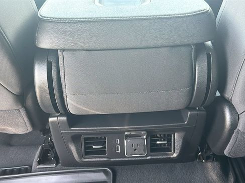 Used 2026 Chevrolet Silverado 1500 RST RWD image 28
