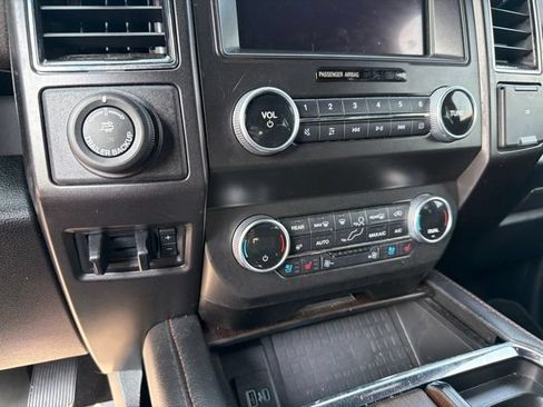 Used 2021 Ford Expedition King Ranch RWD image 14