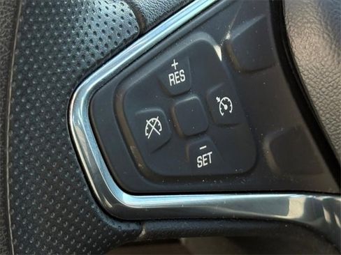 Used 2020 Chevrolet Malibu LS image 14