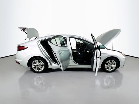 Used 2019 Hyundai Elantra Value Edition w/ Cargo Package image 22