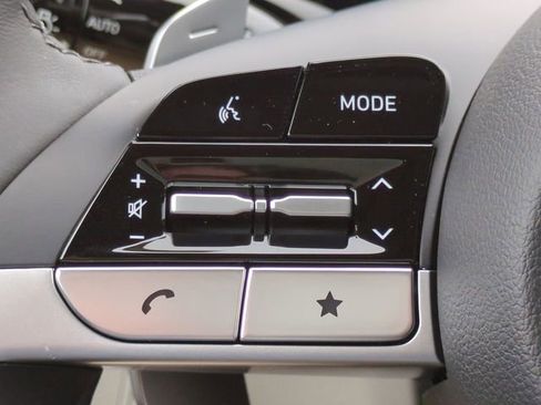 Used 2024 Hyundai Tucson Limited image 25