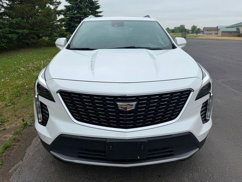 Used 2019 Cadillac XT4 Premium Luxury w/ Driver Awareness Package AWD/4WD image 5