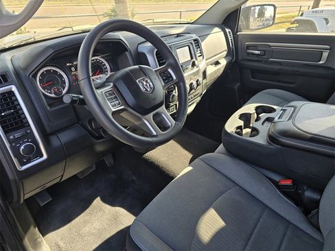 Used 2024 RAM 1500 Classic SLT image 19