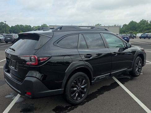 Certified 2023 Subaru Outback Onyx Edition AWD/4WD image 4