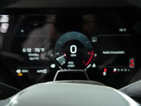 New 2026 GMC Yukon Denali w/ Denali Reserve Package AWD/4WD image 39