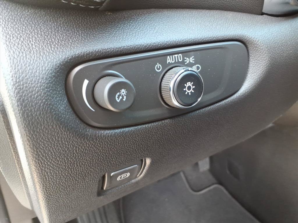 New 2026 Chevrolet Blazer LT AWD/4WD image 12
