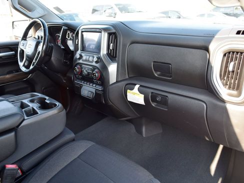 Used 2021 Chevrolet Silverado 1500 LT RWD image 22