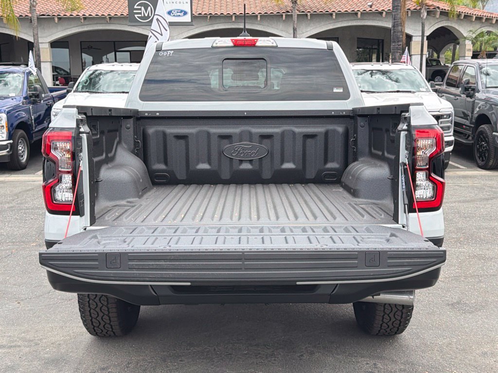 New 2026 Ford Ranger Lariat w/ Black Appearance Package AWD/4WD image 17
