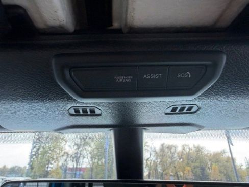 Used 2021 Jeep Wrangler Unlimited Rubicon 4xe w/ Cold Weather Group AWD/4WD image 29