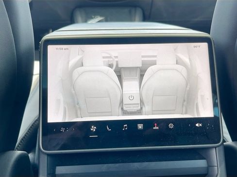 Used 2024 Tesla Model 3 Long Range RWD image 37