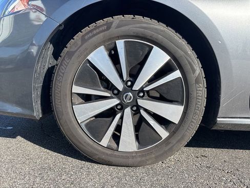 Used 2022 Nissan Altima 2.5 SV FWD image 42