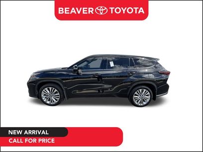 Used 2024 Toyota Highlander Platinum