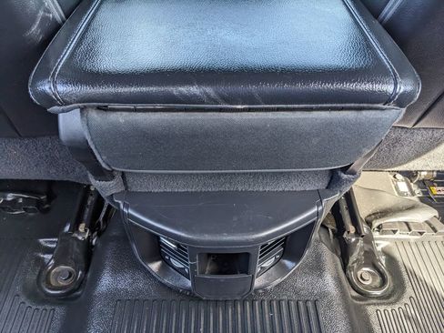 Used 2022 RAM 2500 Tradesman w/ Chrome Appearance Group image 37