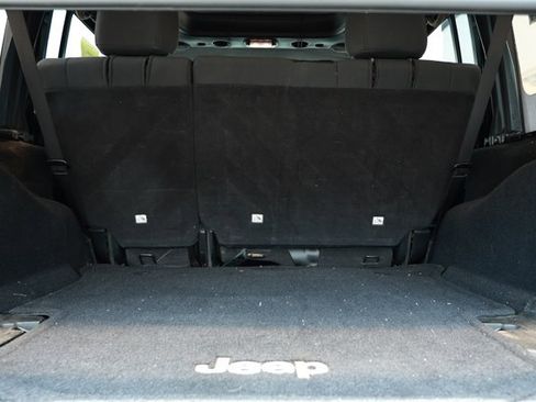 Used 2012 Jeep Wrangler Unlimited Sport AWD/4WD image 10