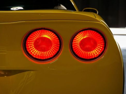 Used 2012 Chevrolet Corvette Grand Sport w/ 4LT Preferred Equipment Group RWD image 63