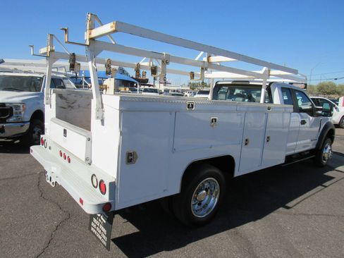 Used 2019 Ford F550 2WD SuperCab Super Duty image 6