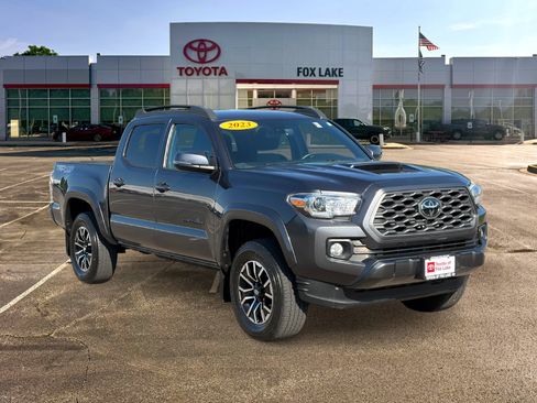Used 2023 Toyota Tacoma TRD Sport AWD/4WD image 7