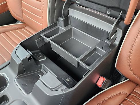 New 2026 GMC Sierra 3500 Denali Ultimate AWD/4WD image 36
