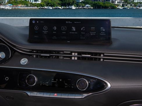 Used 2024 Genesis GV70 2.5T image 22