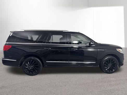 Used 2021 Lincoln Navigator L Reserve AWD/4WD image 37