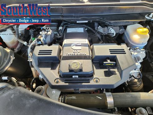 Used 2024 RAM 3500 Big Horn image 30